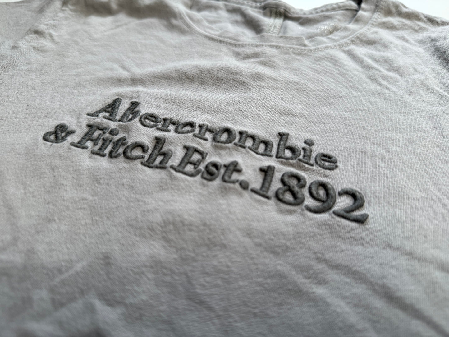 Abercrombie Embroidered Graphic Tee Soft A&F Collection