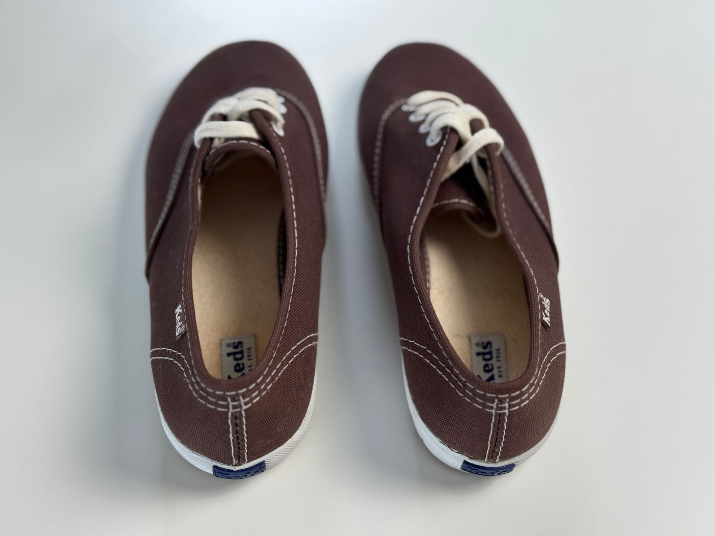 Bella Swan Brown Keds New Moon SA