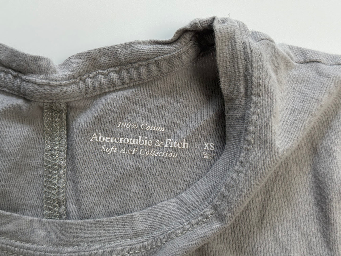 Abercrombie Embroidered Graphic Tee Soft A&F Collection