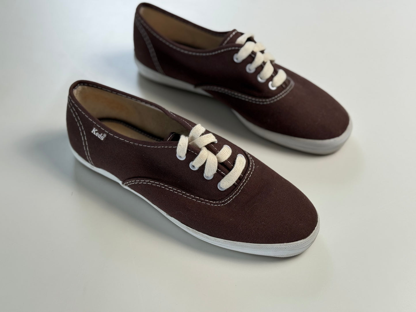 Bella Swan Brown Keds New Moon SA